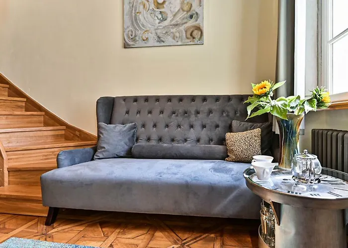 Nebovidy Ii - Air Conditioning - Historic Center