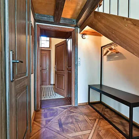 Nebovidy Ii - Air Conditioning - Historic Center *