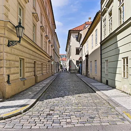Apartment Nebovidy Ii - Air Conditioning - Historic Center Prague
